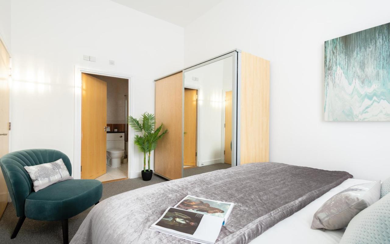 Modern And Spacious 3 Bed Apt Next To The Shard ロンドン エクステリア 写真